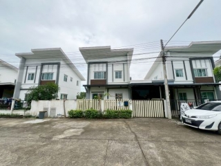 หมู่บ้านลลิลทาวน์ ไลโอ ลำลูกกา คลอง 4 – 5