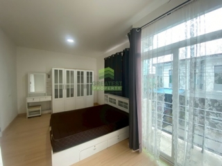 หมู่บ้านกัสโต้ บางนา-สุวรรณภูมิ 