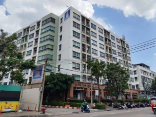 คอนโดลุมพินีวิลล์ ศูนย์วัฒนธรรม