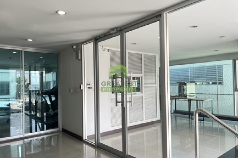 บี.เอ.เอ็น.ที. คอนโดมิเนียม อิสรภาพ