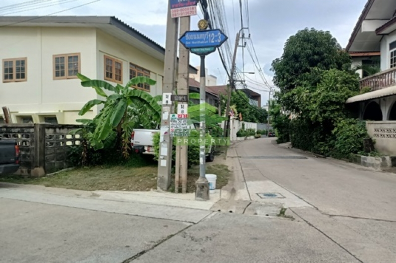ที่ดินซอยนนทบุรี12แยก 8