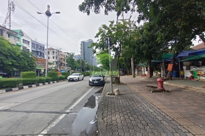 ที่ดินซอยนนทบุรี12แยก 8