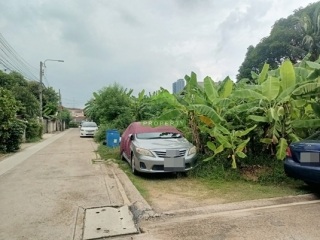ที่ดินซอยนนทบุรี12แยก 8