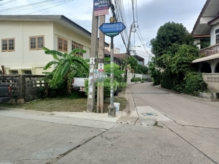 ที่ดินซอยนนทบุรี12แยก 8