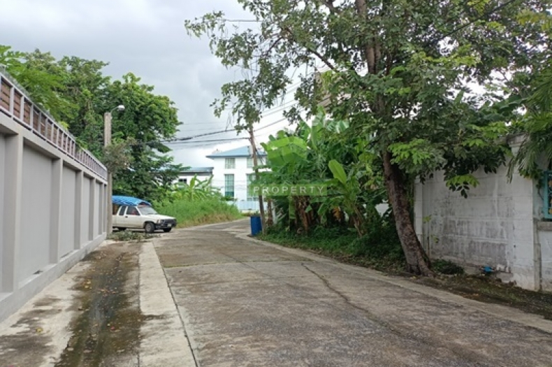 ที่ดินเปล่า หมู่บ้านธารารมณ์ รามคำแหง 150