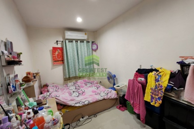 หมู่บ้านบูรพาวิลล่า 16