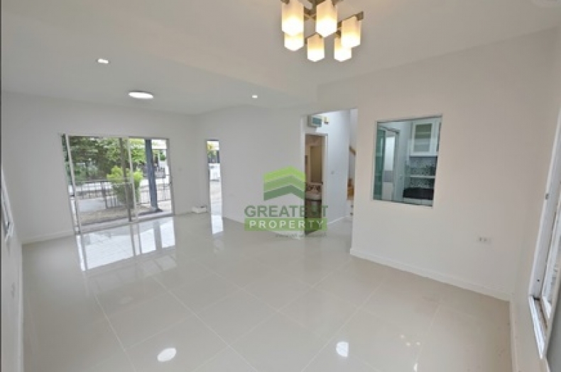 หมู่บ้าน อินนิซิโอ ปิ่นเกล้า วงแหวน