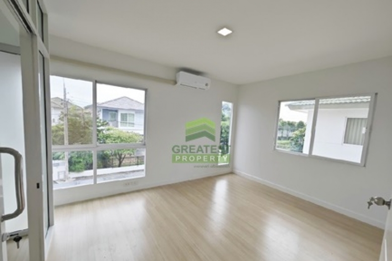 หมู่บ้านอินนิซิโอ ปิ่นเกล้า วงแหวน