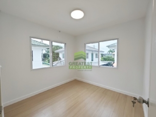 หมู่บ้านอินนิซิโอ ปิ่นเกล้า วงแหวน