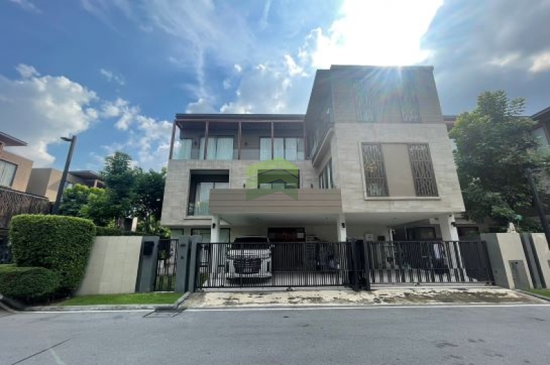 ขาย / ให้เช่าบ้านเดี่ยว 3 ชั้น พร้อมลิฟต์ หมู่บ้าน วนา เรสซิเดนซ์ พระราม 9 ศรีนครินทร์ VANA RESIDENCE เนืั้อที่ 56.20 ตร.ว พร้อมเข้าอยู่ รับต่างชาติ