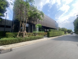 หมู่บ้านวนา เรสซิเดนซ์ พระราม 9 ศรีนครินทร์