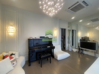 หมู่บ้านวนา เรสซิเดนซ์ พระราม 9 ศรีนครินทร์