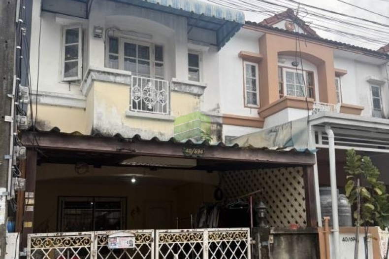 ขายทาวน์เฮ้าส์ หมู่บ้านเคซี รามอินทรา 8 ไทยรามัญ เนื้อที่ 16 ตร.ว ทำเลดี ราคาไม่แพง