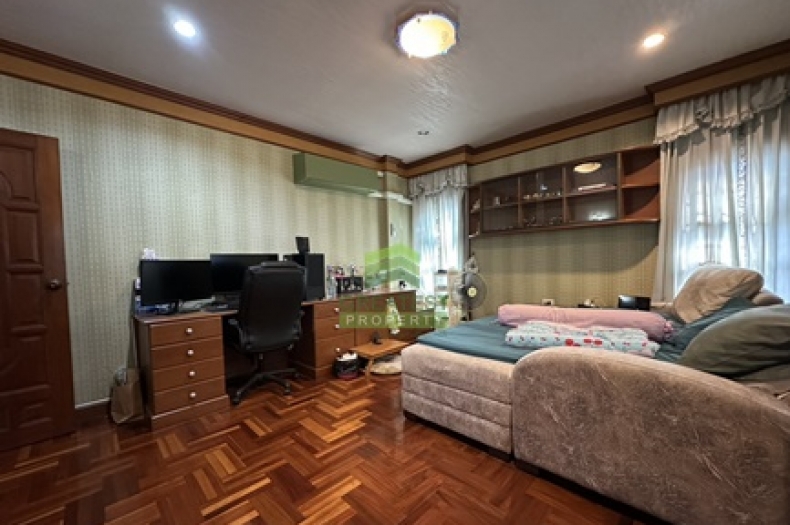 หมู่บ้านสินทวีงามเจริญ 