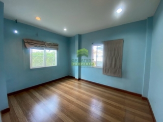 หมู่บ้านแลนซีโอ เพชรเกษม 77