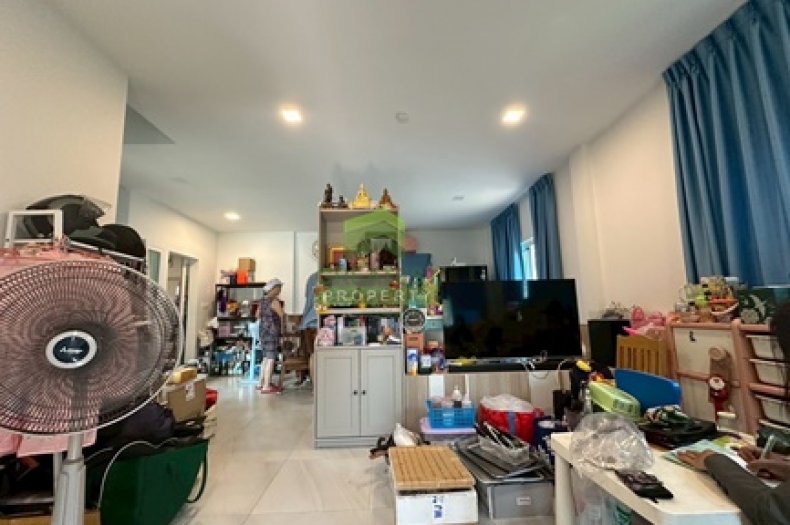 หมู่บ้าน อินนิซิโอ ศรีนครินทร์ Inizio Srinakarin