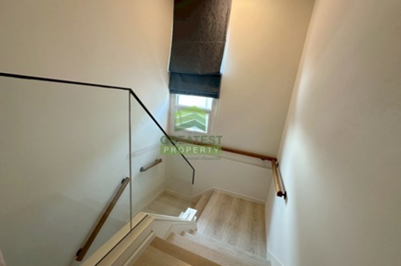 หมู่บ้าน อินนิซิโอ ศรีนครินทร์ Inizio Srinakarin