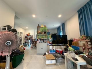 หมู่บ้าน อินนิซิโอ ศรีนครินทร์ Inizio Srinakarin