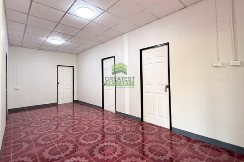 หมู่บ้านร่มไทร1 ไทรน้อย