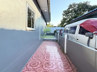 หมู่บ้านร่มไทร1 ไทรน้อย