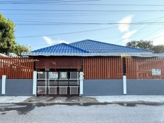 หมู่บ้านร่มไทร1 ไทรน้อย