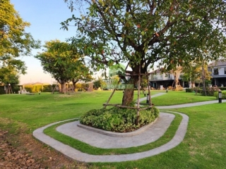 หมู่บ้านวี คอมพาวด์ ติวานนท์-รังสิต