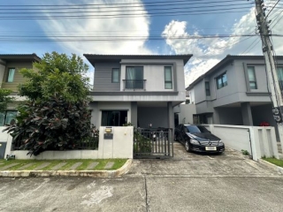 หมู่บ้านวี คอมพาวด์ ติวานนท์-รังสิต