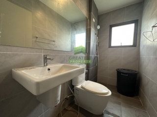 หมู่บ้านวี คอมพาวด์ ติวานนท์-รังสิต