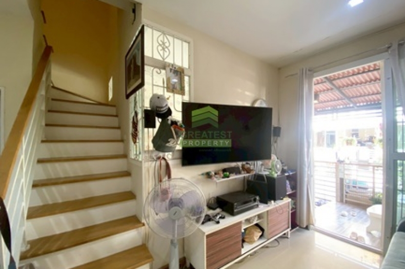 หมู่บ้าน โกลเด้นทาวน์ 2 อ่อนนุช ลาดกระบัง