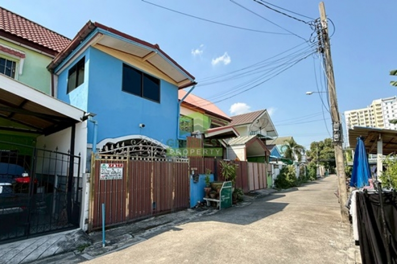 หมู่บ้านมิตรประชา ปากเกร็ด