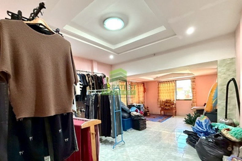 หมู่บ้านมิตรประชา ปากเกร็ด