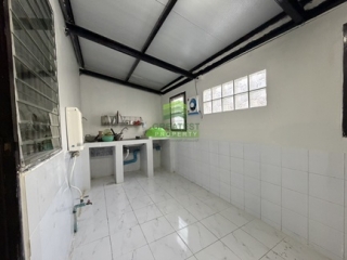 หมู่บ้านพิริยะทาวน์ บางกรวย