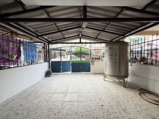 หมู่บ้านพิริยะทาวน์ บางกรวย