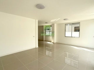 หมู่บ้านคันทรีอินทาวน์ ท่าอิฐ ไทรม้า 