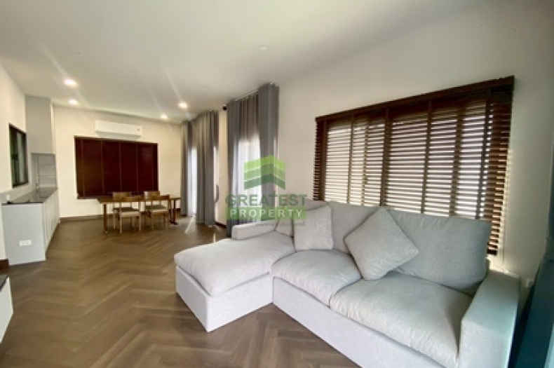 หมู่บ้าน บริทาเนีย BRITANIA บางนา-ศรีวารี