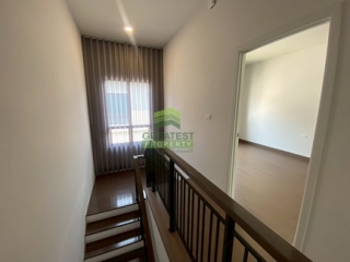 หมู่บ้าน บริทาเนีย BRITANIA บางนา-ศรีวารี