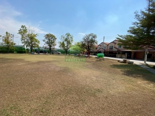  หมู่บ้าน วิคทอเรีย การ์เด้น วิลล์ มอเตอร์เวย์ ท่าสะอ้าน