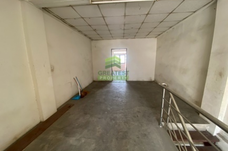 อาคารพาณิชย์ พานทองนคร ชลบุรี