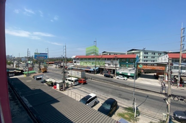 อาคารพาณิชย์ พานทองนคร ชลบุรี