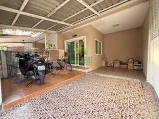 หมู่บ้าน แกรนด์กิตติยา พุทธมณฑลสาย4 คลองโยง 