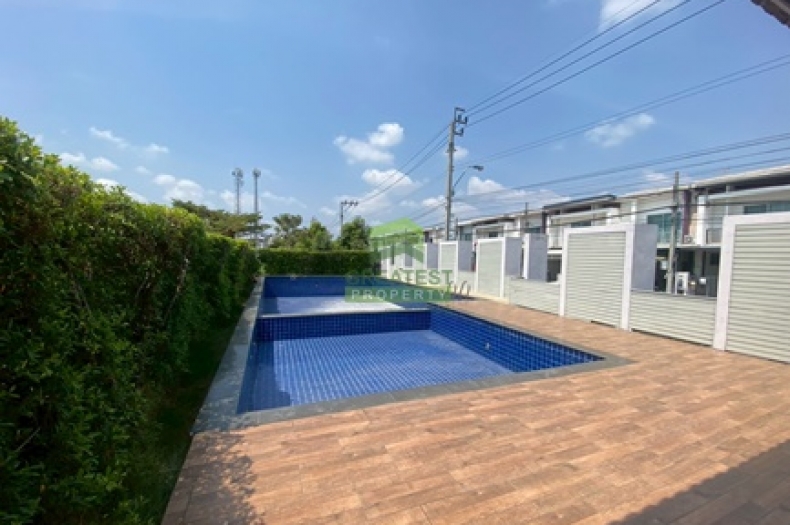 หมู่บ้าน พฤกษาทาวน์ เน็กซ์ บางนา กม.5 