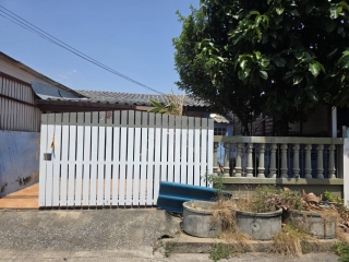 หมู่บ้านเคหะธานี 4 ซอยราษฎร์พัฒนา 