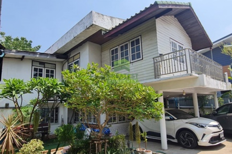 ขายบ้านเดี่ยว พร้อมห้องเช่า ซอยสุขุมวิท3 