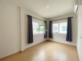 ห้องนอน บ้านแฝด หมู่บ้าน ศุภาลัยไพรด์ บางนา-ลาดกระบัง