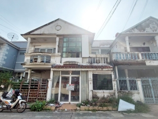หมู่บ้านธนวรรณ พหลโยธิน 52 