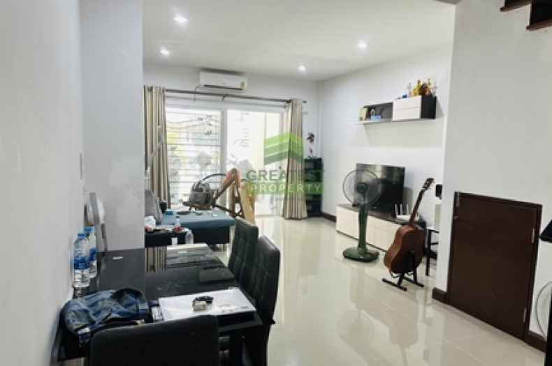 หมู่บ้านเคซี รามอินทรา 7 