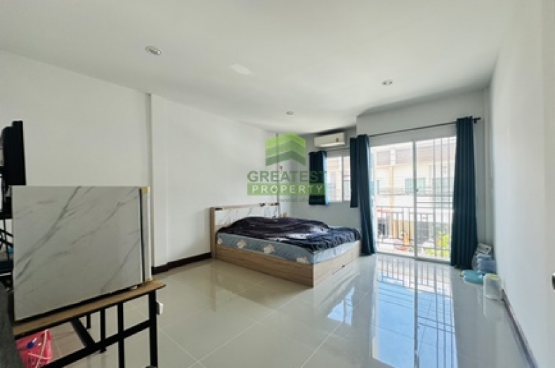 หมู่บ้านเคซี รามอินทรา 7 