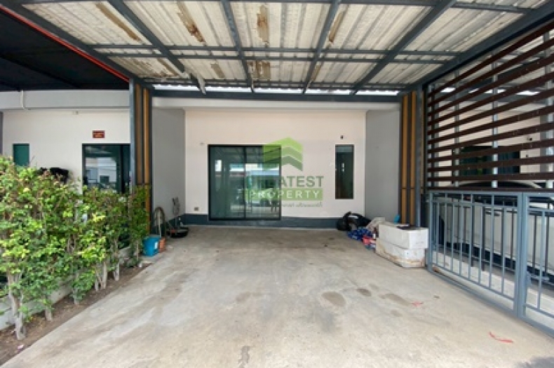 หมู่บ้านโมดิวิลล่า บางนา