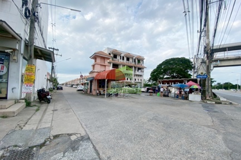 หมู่บ้านวศิน คลอง 9