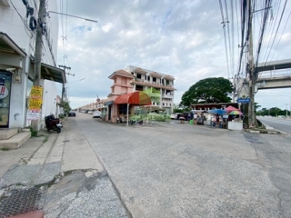 หมู่บ้านวศิน คลอง 9